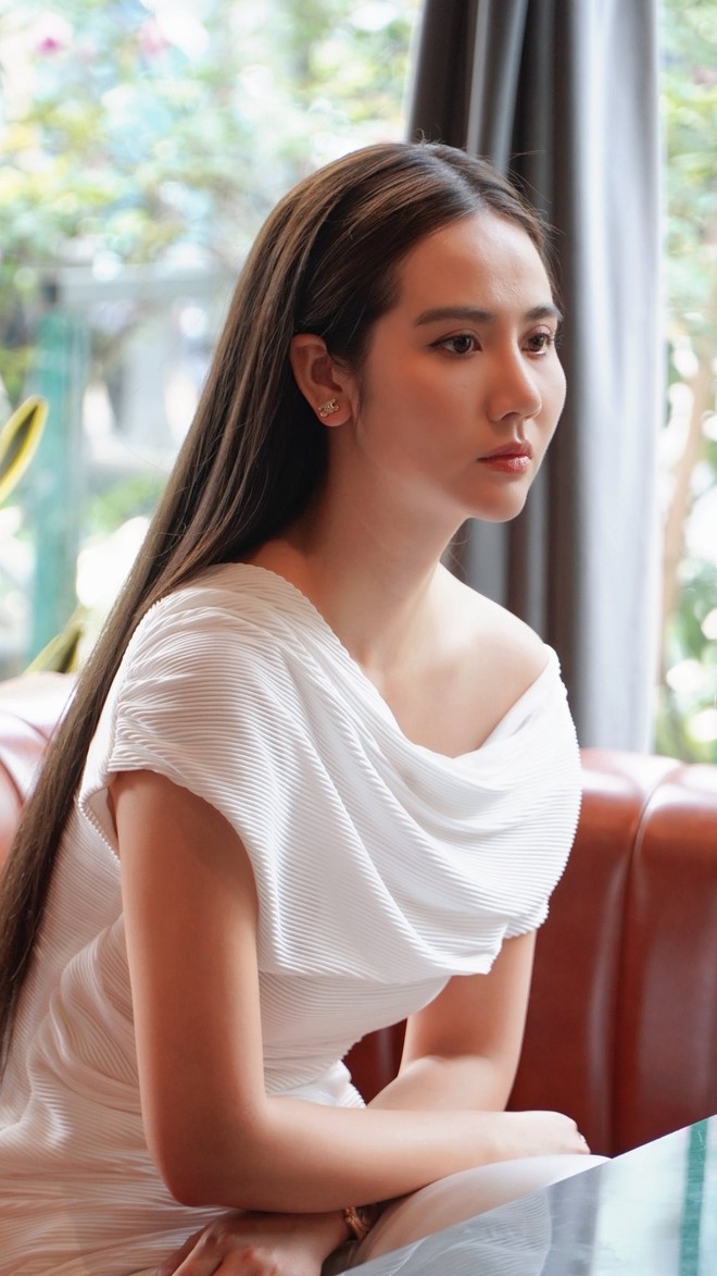 Nữ diễn viên đẹp tới mức cả giọt nước mắt rơi xuống cũng đẹp nao lòng- Ảnh 8.