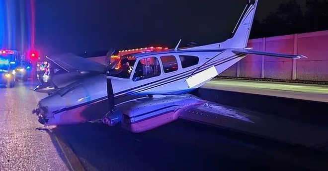 Kinh hoàng máy bay rơi trúng ô tô đang chạy, 3 người may mắn sống sót - Ảnh 3.