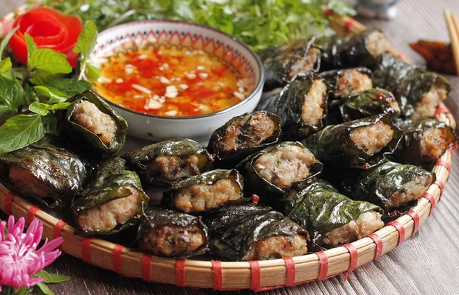 C&ocirc;ng dụng kh&ocirc;ng ngờ từ loại l&aacute; l&agrave; gia vị phổ biến trong bếp người Việt - Ảnh 2.