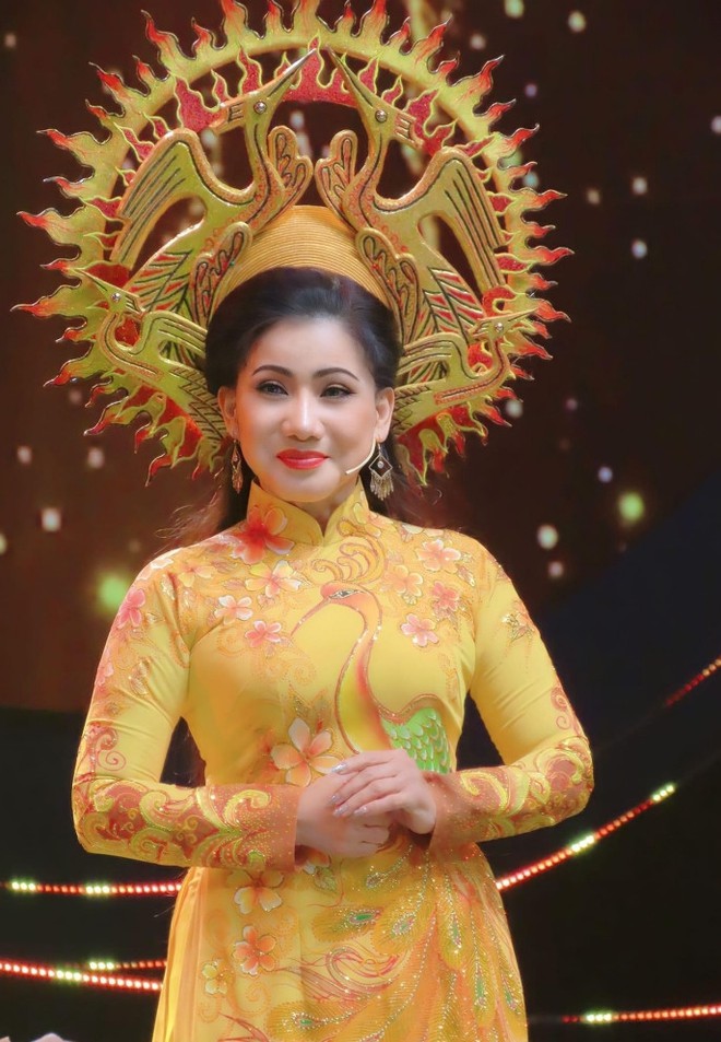 Nữ NSND Phượng Loan: Từng vượt "cửa tử" tai nạn, cuộc sống giản dị ở tuổi U60 - Ảnh 8.