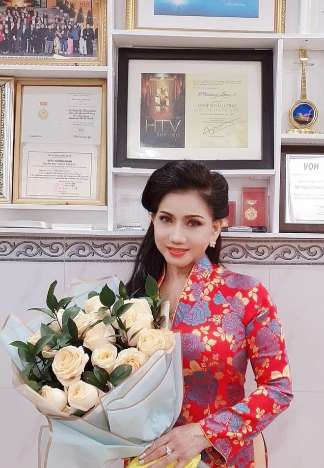 Nữ NSND Phượng Loan: Từng vượt "cửa tử" tai nạn, cuộc sống giản dị ở tuổi U60 - Ảnh 7.