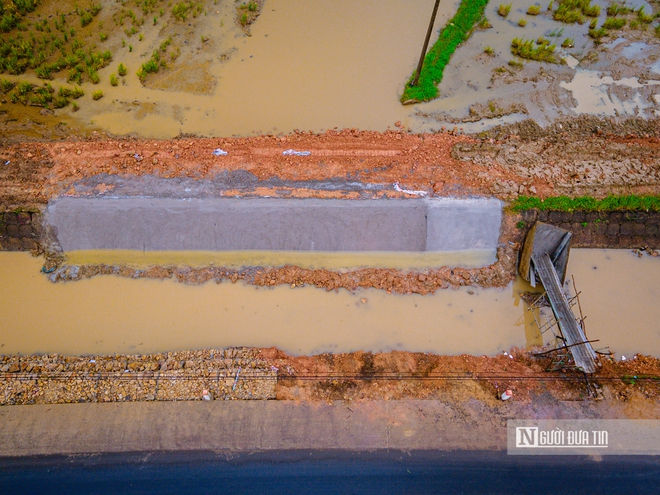 Đắk Lắk: Khắc phục sự cố đ&ecirc; đập sau lũ, kịp đưa nước tưới 18.000 ha vụ l&uacute;a Đ&ocirc;ng Xu&acirc;n - Ảnh 8.