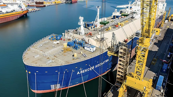 T&agrave;u chở LNG c&oacute; khả năng ph&aacute; băng Alexey Kosygin c&oacute; g&igrave; đặc biệt?- Ảnh 3.