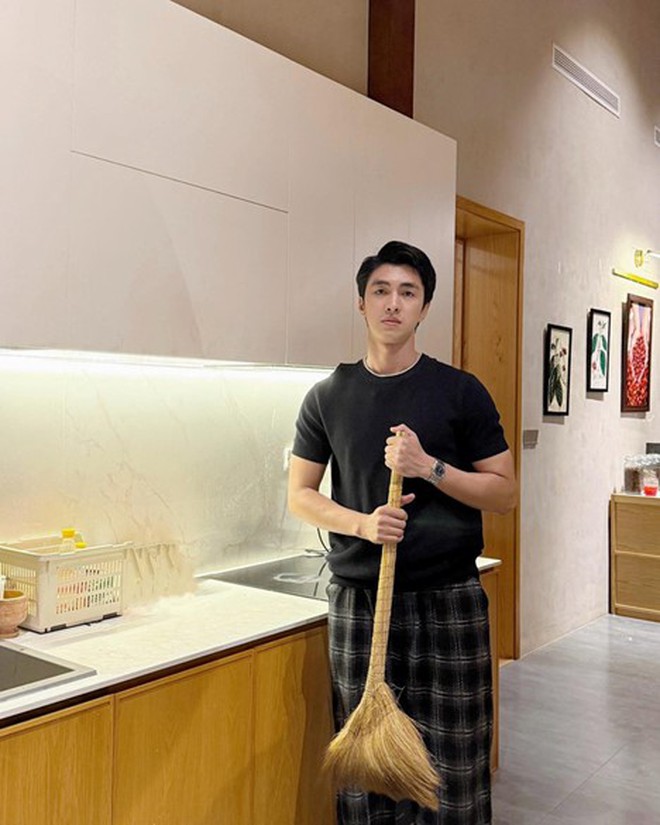 Gã trai "đẹp nhưng đểu", sở hữu chiều cao ấn tượng, có vợ là Á hậu- Ảnh 6. Gã trai "đẹp nhưng đểu", sở hữu chiều cao ấn tượng, có vợ là Á hậu- Ảnh 6.