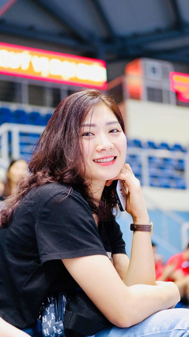 "Ngọc nữ làng bóng chuyền Việt Nam" Phạm Thị Yến tìm được bến đỗ bình yên ở tuổi 40- Ảnh 7. "Ngọc nữ làng bóng chuyền Việt Nam" Phạm Thị Yến tìm được bến đỗ bình yên ở tuổi 40- Ảnh 7.