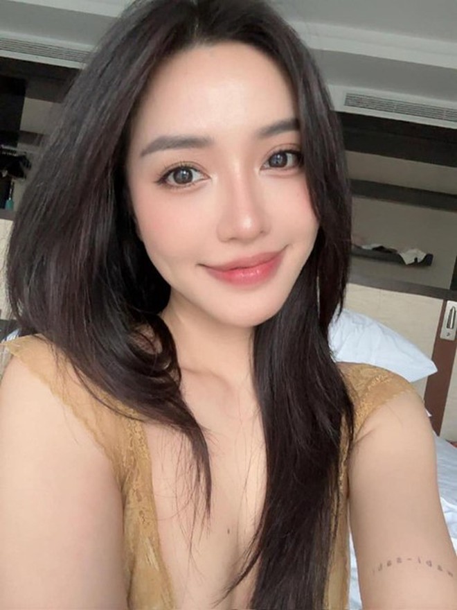 Ngỡ ngàng với diện mạo mới của ca sĩ Bích Phương sau thời gian “ở ẩn”- Ảnh 6.