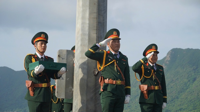 Lãnh đạo Tp.HCM thăm, tri ân các gia đình chính sách- Ảnh 3.