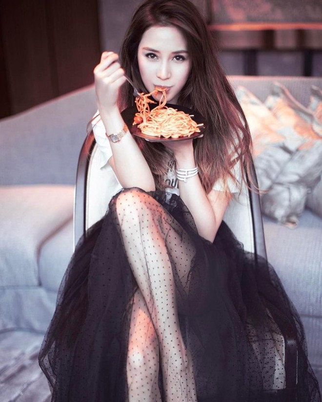 Cuộc sống của nữ diễn viên là nàng dâu hào môn đắt giá nhất Cbiz - Ảnh 10.
