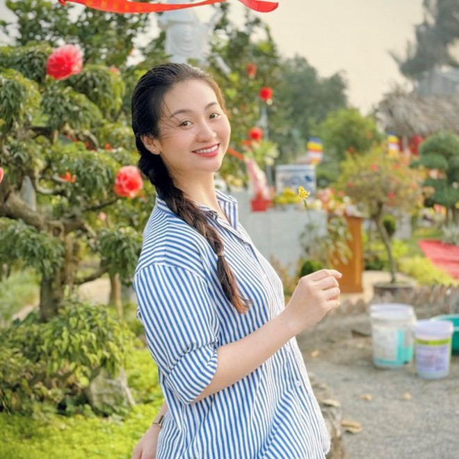 Nữ Đại uý quật ngã "quái xế" trên Hồ Gươm, hình ảnh đời thường gây bất ngờ - Ảnh 13.