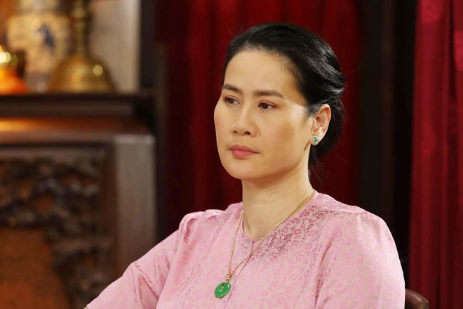 "Ác nữ màn hình": U50 là mẹ đơn thân nuôi 2 con, sống trong biệt thự 4 tầng khang trang- Ảnh 4. "Ác nữ màn hình": U50 là mẹ đơn thân nuôi 2 con, sống trong biệt thự 4 tầng khang trang- Ảnh 4.