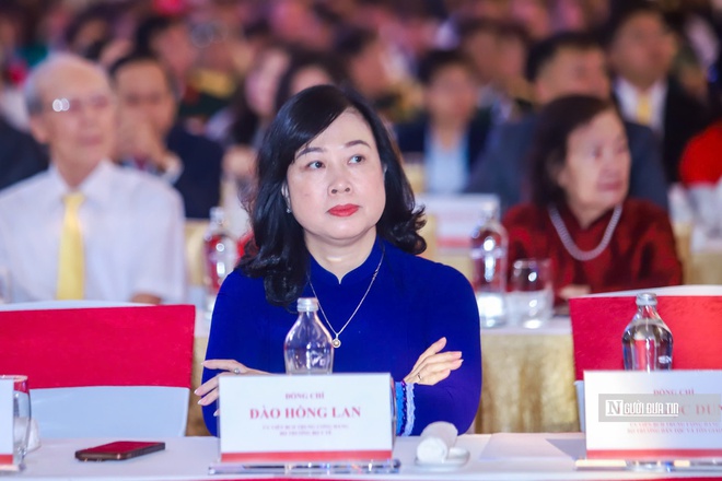 Tổng Bí thư Tô Lâm dự lễ khai mạc trọng thể Triển lãm thành tựu đất nước- Ảnh 7. Tổng Bí thư Tô Lâm dự lễ khai mạc trọng thể Triển lãm thành tựu đất nước- Ảnh 7.