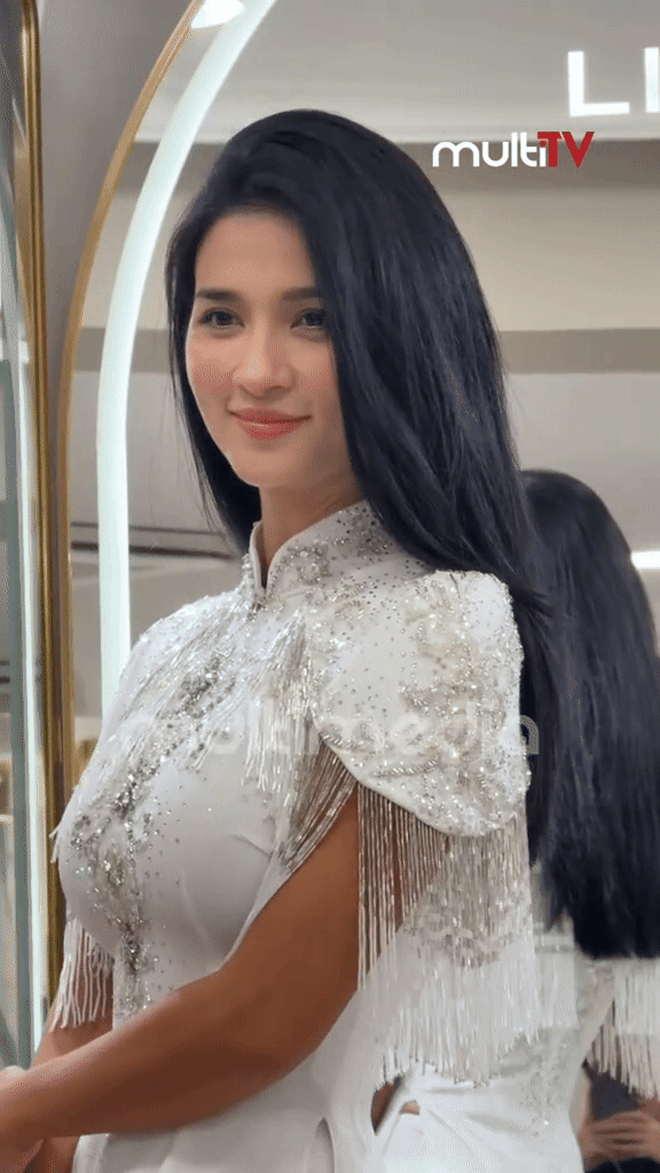 "Diễn viên đẹp nhất Việt Nam": Ở tuổi U40, nhan sắc bất chấp tuổi tác qua cam thường  - Ảnh 4.