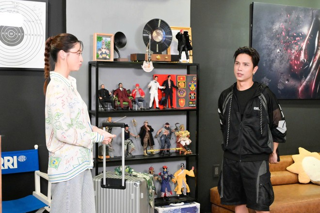 Rời cuộc sống Hoa hậu, Lương Th&ugrave;y Linh l&agrave;m người gi&uacute;p việc, thu dọn chuồng th&uacute; trong Xinh-Đờ-R&ecirc;-Linh- Ảnh 5.