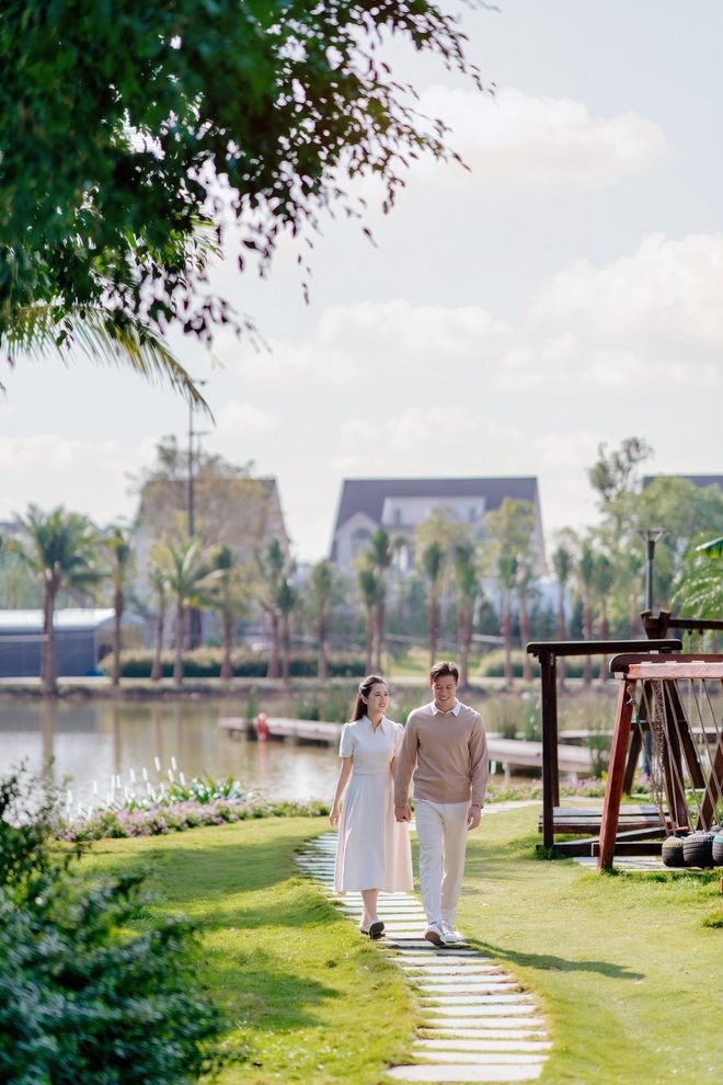 10 năm b&ecirc;n nhau của đội trưởng tuyển Việt Nam Quế Ngọc Hải v&agrave; cựu hoa kh&ocirc;i ĐH Vinh - Ảnh 5.