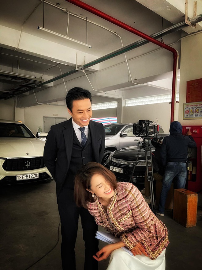 "Cặp đ&ocirc;i v&agrave;ng" của phim truyền h&igrave;nh g&acirc;y sốt mạng x&atilde; hội khi đăng ảnh hội ngộ sau nhiều năm- Ảnh 10.