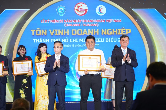 Phó Chủ tịch Tp.HCM: Không để doanh nghiệp đi lại nhiều lần, kiến nghị kéo dài vì đùn đẩy trách nhiệm- Ảnh 6.