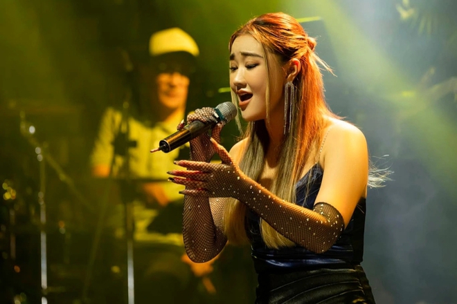 Nữ diễn vi&ecirc;n l&agrave; doanh nh&acirc;n xinh đẹp trong &ldquo;Kh&ocirc;ng giới hạn&rdquo;, U40 l&agrave;m mẹ đơn th&acirc;n- Ảnh 3.