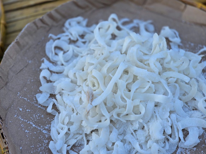 Du khách thích thú trải nghiệm Tết làng chài bên bờ biển Đà Nẵng- Ảnh 18. Du khách thích thú trải nghiệm Tết làng chài bên bờ biển Đà Nẵng- Ảnh 18.