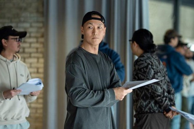 "Đạo diễn trăm tỷ phim Việt" g&oacute;p mặt trong "bom tấn" cổ trang H&agrave;n Quốc - Ảnh 4.