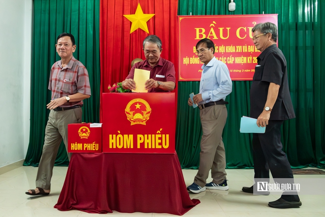 Cử tri Đắk Lắk: "Mong muốn lớn nhất l&agrave; đại biểu l&agrave;m những điều c&oacute; lợi cho d&acirc;n, cho nước"- Ảnh 7.