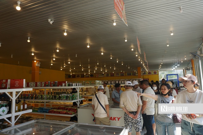 Quản l&yacute; thị trường Gia Lai kiểm tra, gi&aacute;m s&aacute;t c&aacute;c cơ sở kinh doanh phục vụ Năm Du lịch quốc gia- Ảnh 12.