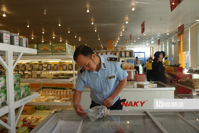 Quản l&yacute; thị trường Gia Lai kiểm tra, gi&aacute;m s&aacute;t c&aacute;c cơ sở kinh doanh phục vụ Năm Du lịch quốc gia- Ảnh 3.