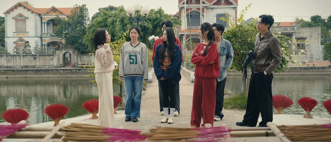 Cặp diễn vi&ecirc;n Đ&igrave;nh T&uacute; - Ngọc Huyền lần đầu đ&oacute;ng cặp sau khi ch&iacute;nh thức về chung một nh&agrave; - Ảnh 3.