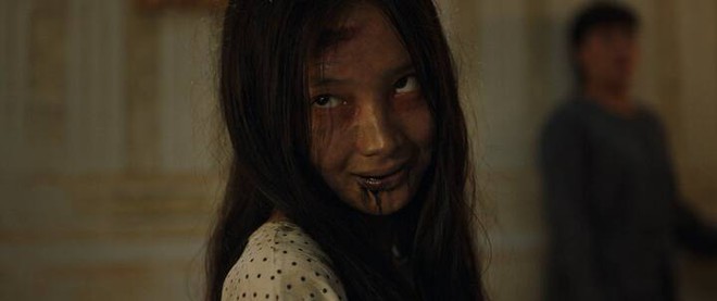 Nhan sắc dịu d&agrave;ng của nữ diễn vi&ecirc;n đ&oacute;ng cảnh g&acirc;y &aacute;m ảnh trong Quỷ nhập tr&agrave;ng 2 - Ảnh 3.