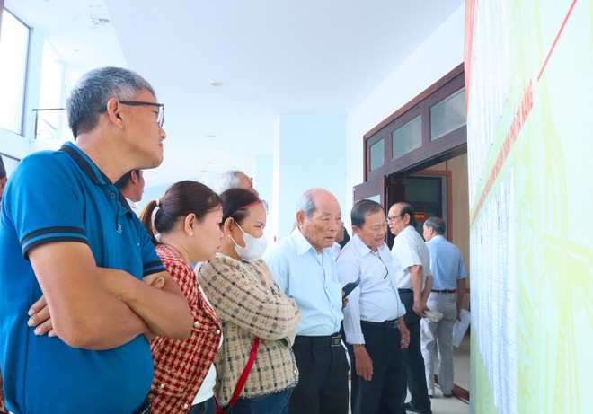 "Gần d&acirc;n, hiểu d&acirc;n, nỗ lực hết sức để bảo vệ quyền lợi ch&iacute;nh đ&aacute;ng của nh&acirc;n d&acirc;n"- Ảnh 7.