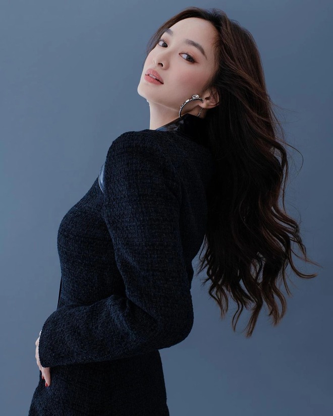 "Ngọc nữ trăm tỷ" màn ảnh Việt được đề cử 100 gương mặt đẹp nhất thế giới- Ảnh 4. "Ngọc nữ trăm tỷ" màn ảnh Việt được đề cử 100 gương mặt đẹp nhất thế giới- Ảnh 4.