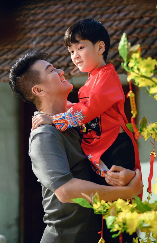 "Ông hoàng nhạc Việt" sống cảnh "gà trống nuôi con", ở tuổi U60 mở quán bán thêm cafe- Ảnh 6. "Ông hoàng nhạc Việt" sống cảnh "gà trống nuôi con", ở tuổi U60 mở quán bán thêm cafe- Ảnh 6.