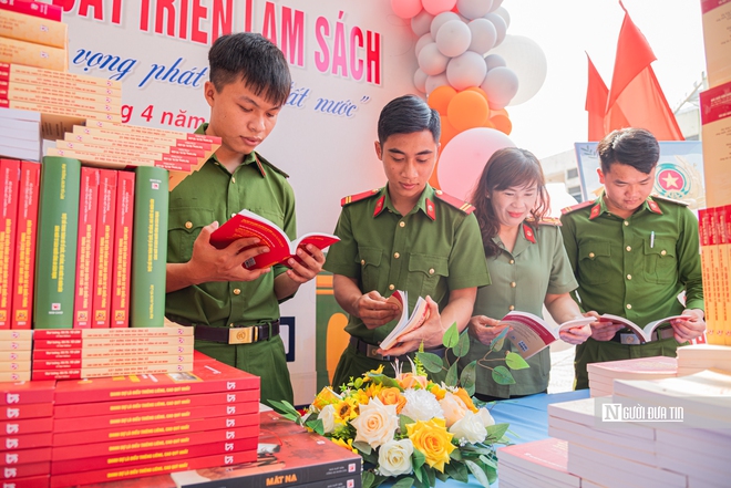 Đắk Lắk: Lan toả đam m&ecirc; đọc s&aacute;ch, đại sứ văn h&oacute;a đọc đến cộng đồng- Ảnh 11.