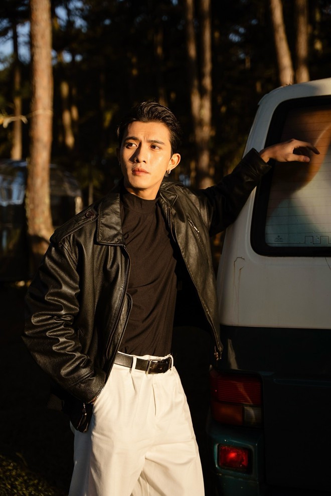 Mỹ nam thế hệ mới với gương mặt ho&agrave;n hảo chuẩn "tỷ lệ v&agrave;ng"- Ảnh 6.