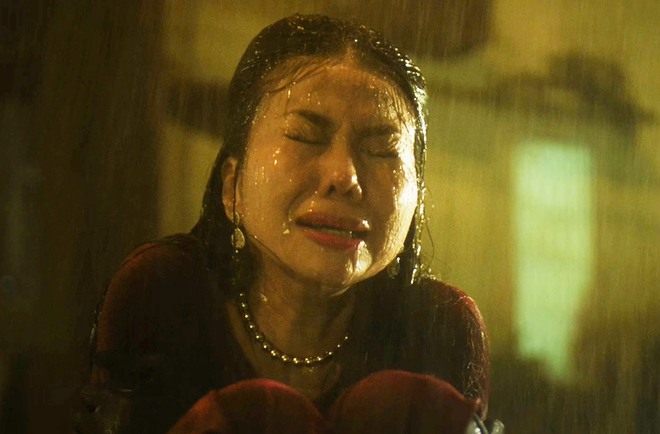 Si&ecirc;u mẫu Thanh Hằng "g&acirc;y sốc" với h&igrave;nh ảnh "đệ nhất vũ nữ" - Ảnh 5.