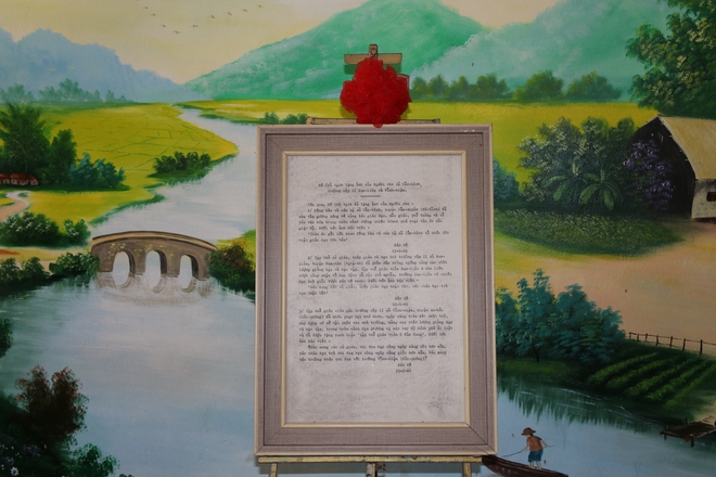 Câu chuyện xúc động về hành trình thầy giáo già tìm lại món quà quý của Bác Hồ- Ảnh 5. Câu chuyện xúc động về hành trình thầy giáo già tìm lại món quà quý của Bác Hồ- Ảnh 5.