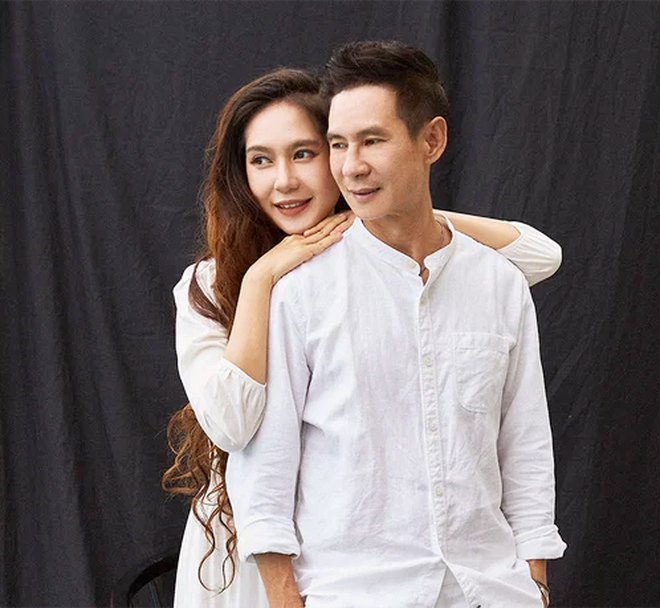"Đạo diễn nghìn tỷ" và hôn nhân gần 2 thập kỷ hạnh phúc bên vợ kém 17 tuổi - Ảnh 10.