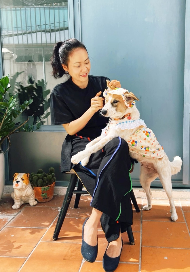 Nữ diễn vi&ecirc;n Hồng &Aacute;nh sau biến cố sức khỏe, tuổi U50 lạc quan vi&ecirc;n m&atilde;n b&ecirc;n chồng CEO- Ảnh 10.