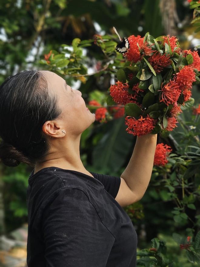 Cuộc sống điền viên bên khu vườn hàng nghìn m² xanh mát của diễn viên Tú Oanh - Ảnh 8.