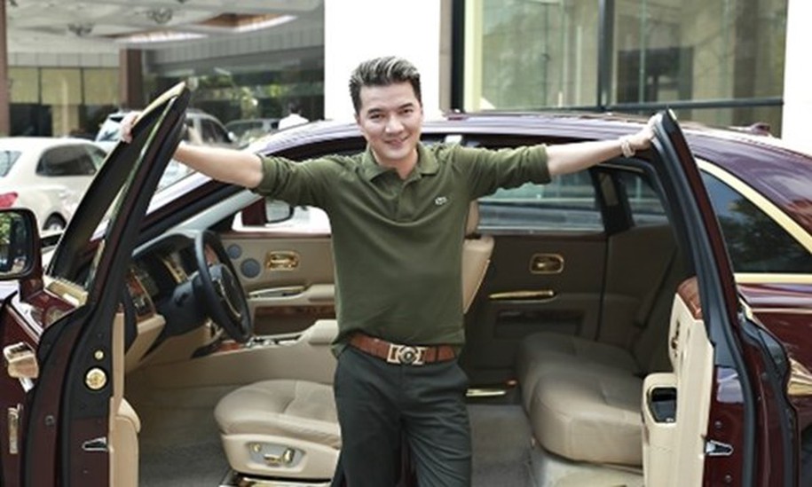 Hành trình lập nghiệp của các tỷ phú tự thân trong làng giải trí Việt