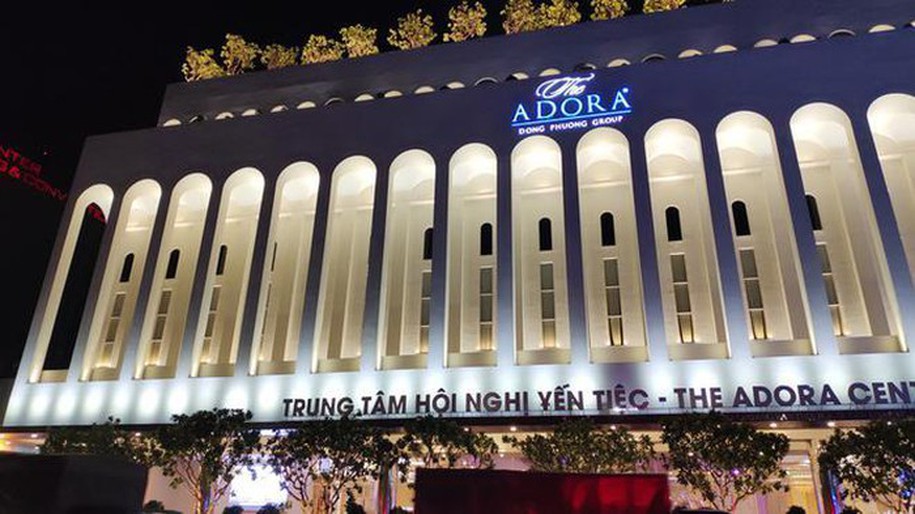 Ngộ độc sau khi ăn tiệc cưới ở nhà hàng Adora