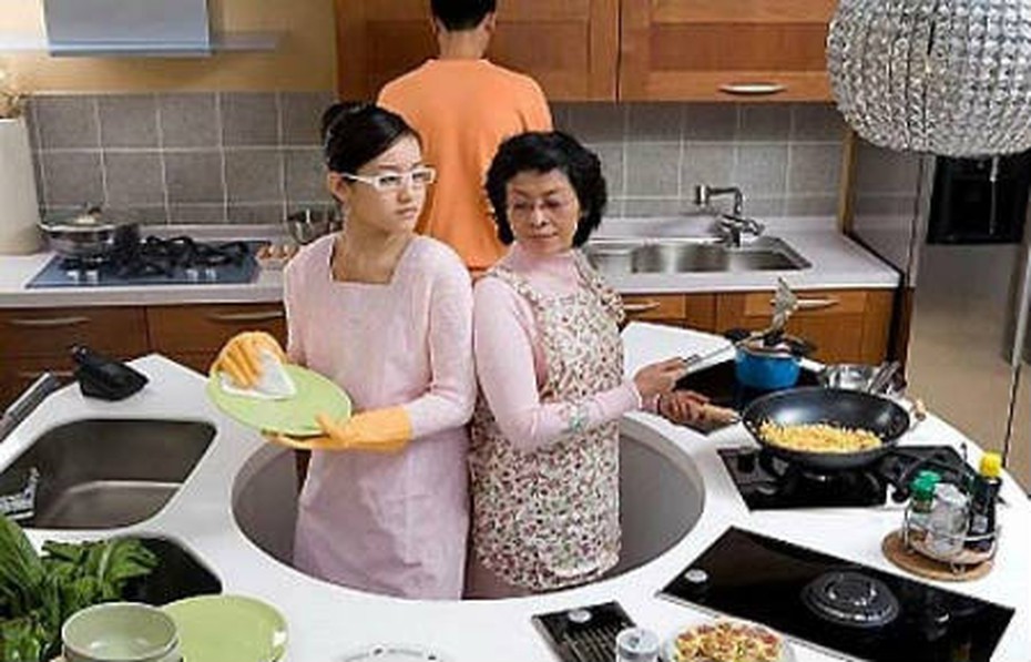 'Xin phép mẹ chồng cho con được về 'nơi sản xuất'