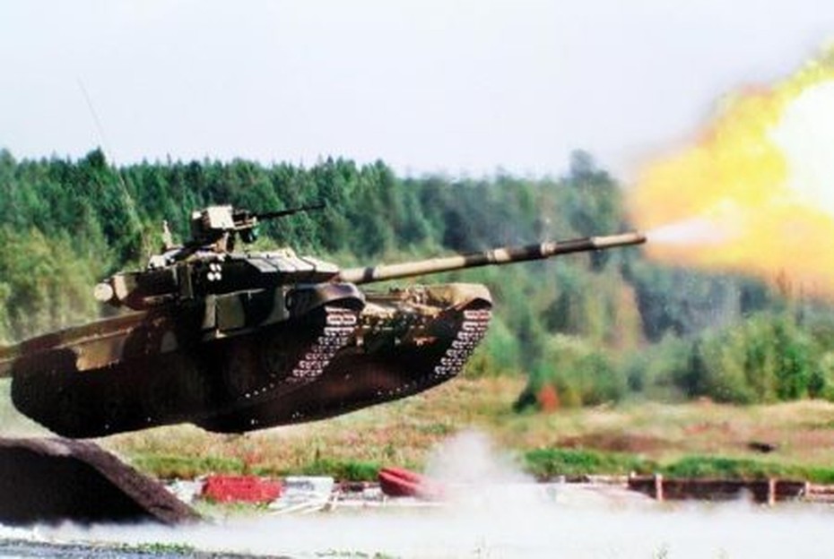 Báo Nga: Việt Nam đang cân nhắc mua siêu tăng T-90