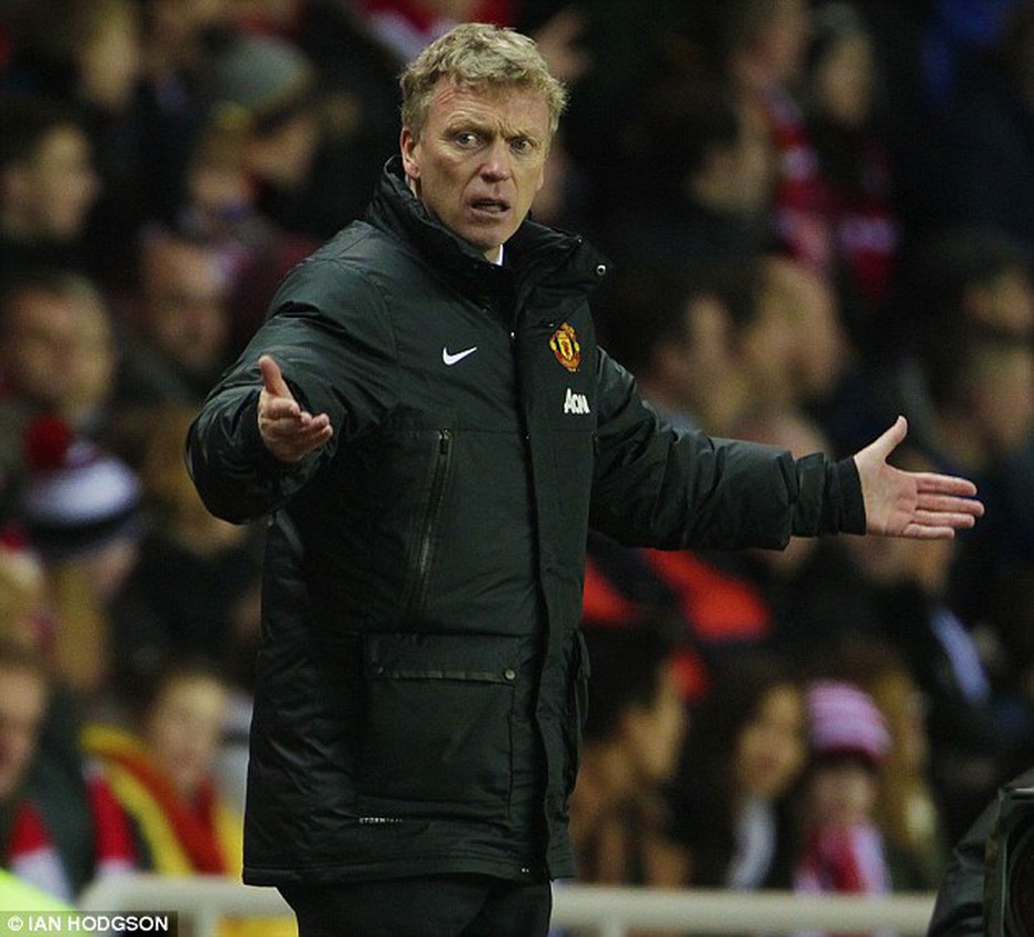 M.U thua liểng xiểng, Moyes vẫn hay nhất Tháng?