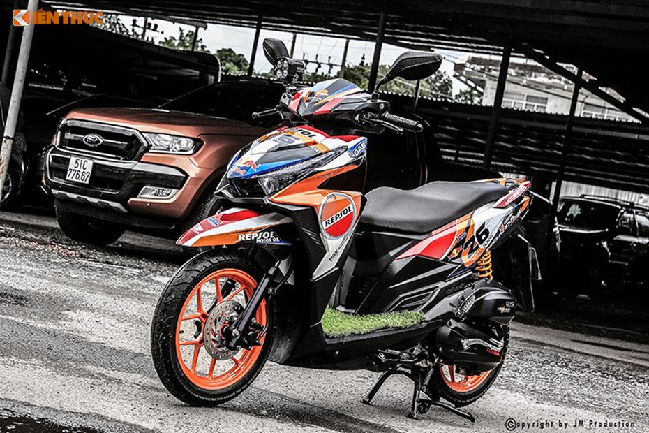 Phiên bản Honda Click 125i độ Repsol chất lừ hút hồn dân chơi