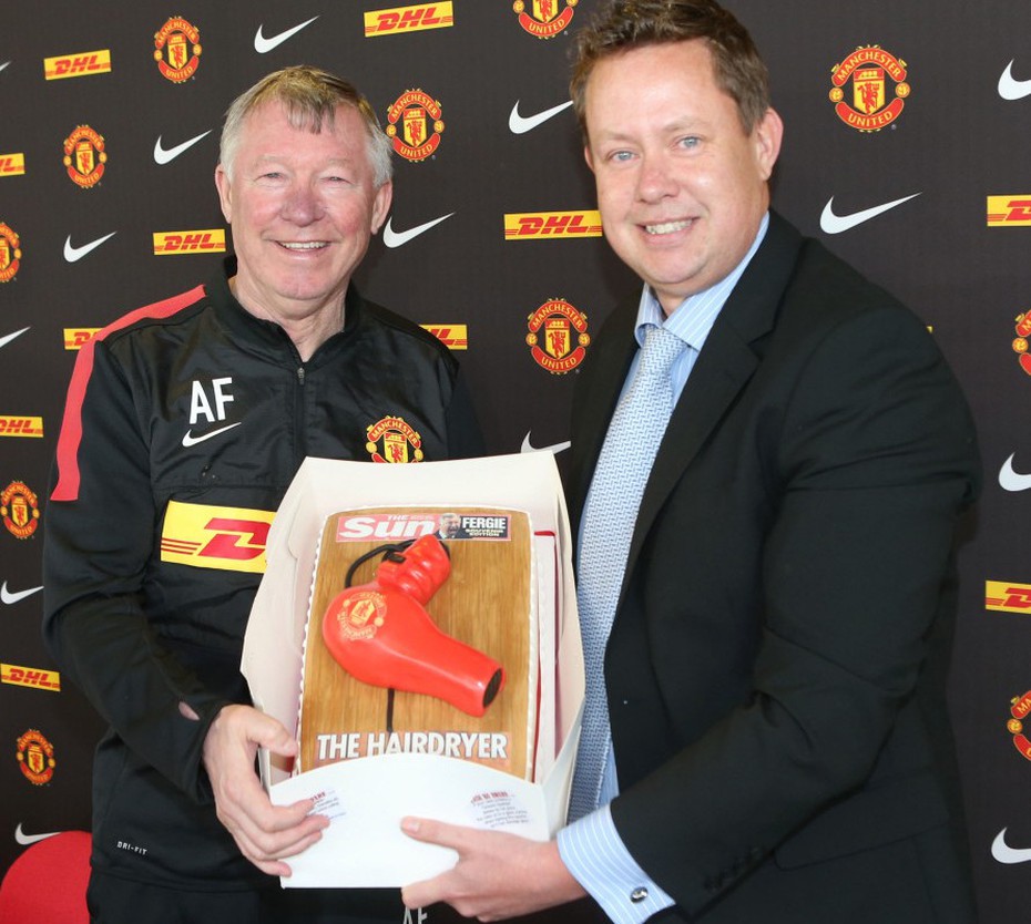 Sir Alex thú nhận số lần dùng ‘máy sấy tóc’ trong 27 năm tại MU