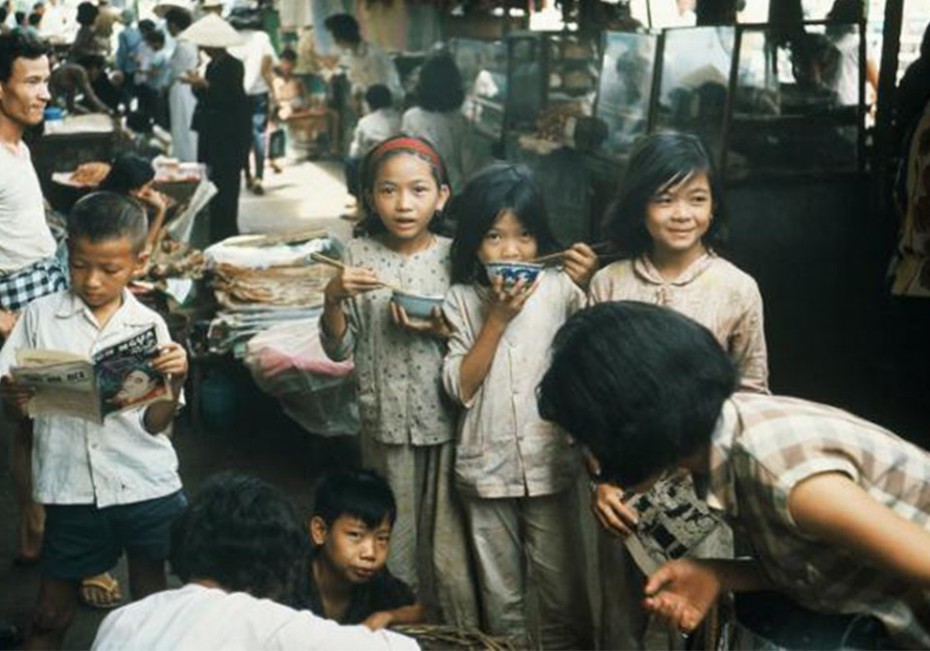 Ảnh độc về trẻ em miền Nam 1967 qua ống kính người Mỹ