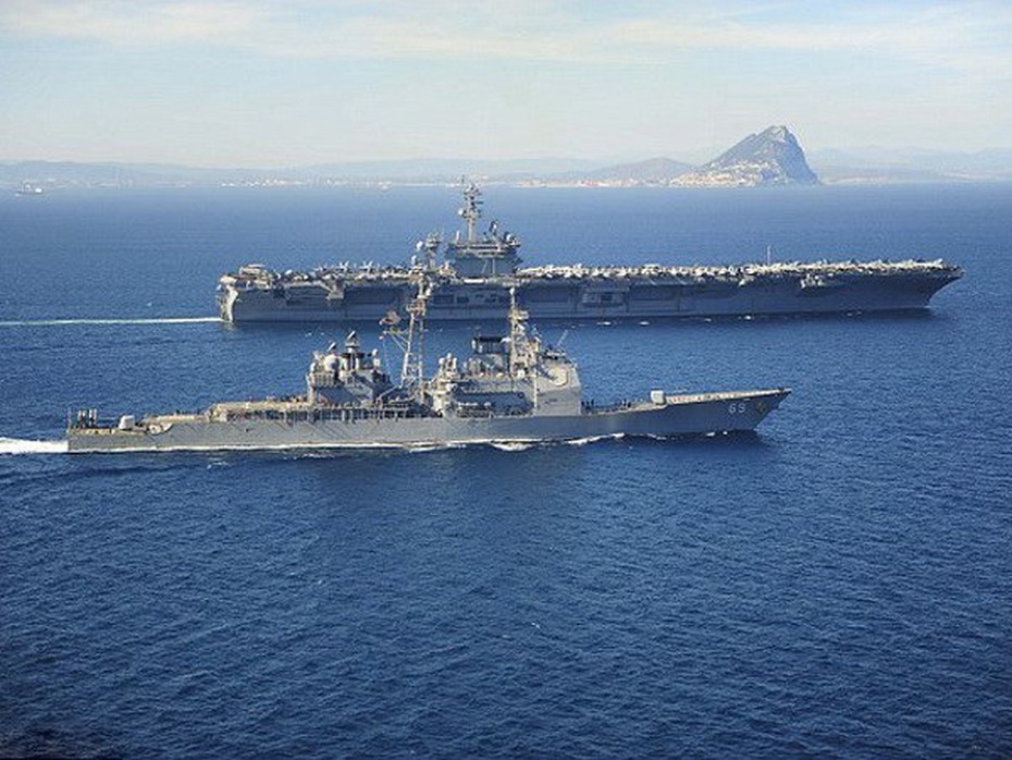 Chiến hạm, máy bay Mỹ tuần tra ở Biển Đông bao nhiêu lần năm 2015?