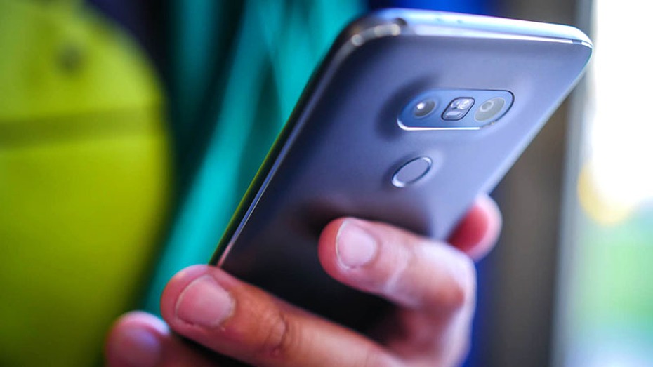 ‘Bom tấn’ LG G6 thay đổi thiết kế và từ bỏ pin rời