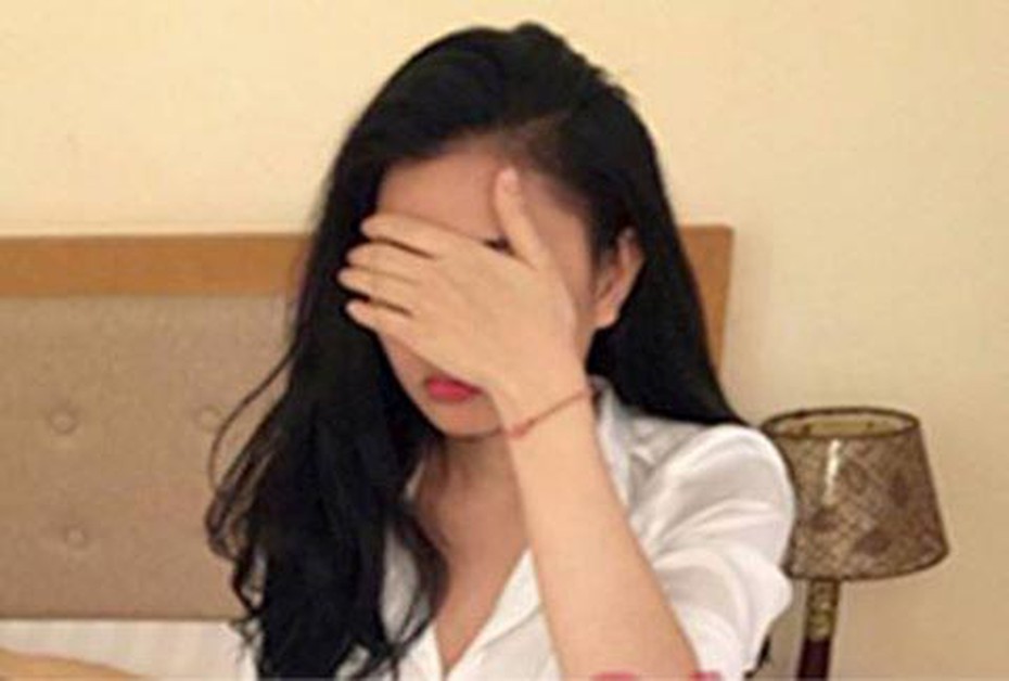 Á khôi bán dâm: Không chỉ là sai lầm