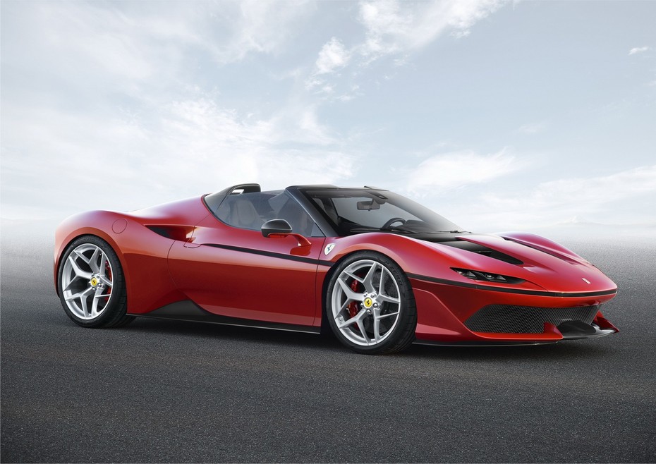 Ferrari J50 bất ngờ trình làng với bản giới hạn số lượng